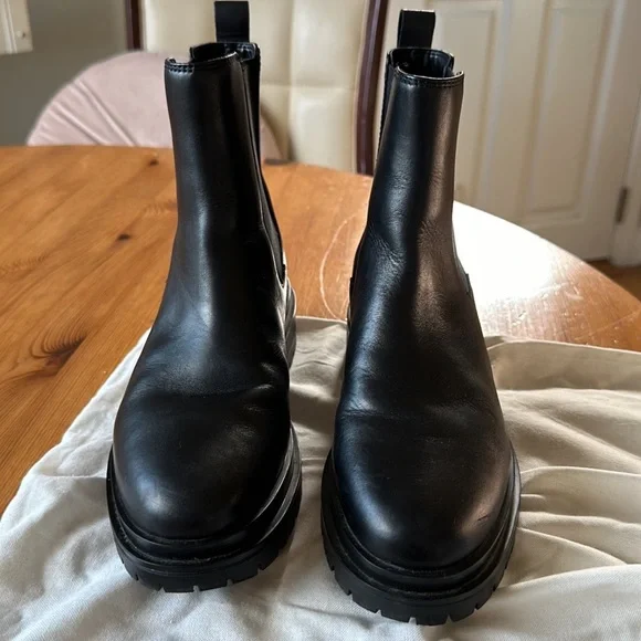 Ralph Lauren Corinne boots size 8.5 - Picture 2 of 7